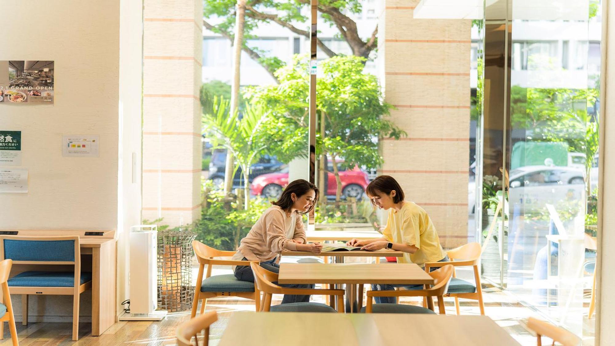 Nishitetsu Resort Inn Naha Exterior photo